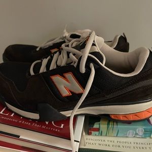 NEW BALANCE 650s Brown Running Cross Training Shoes Men's Size 8